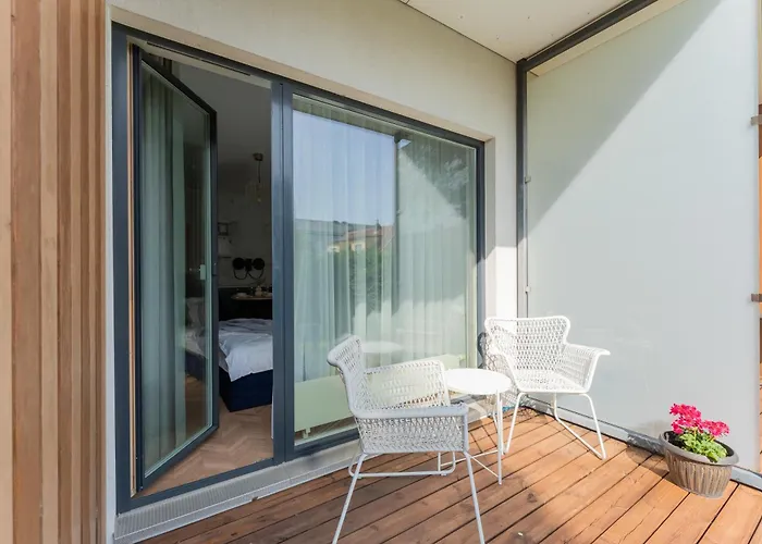 Aisa 39 Deluxe Lejlighed *